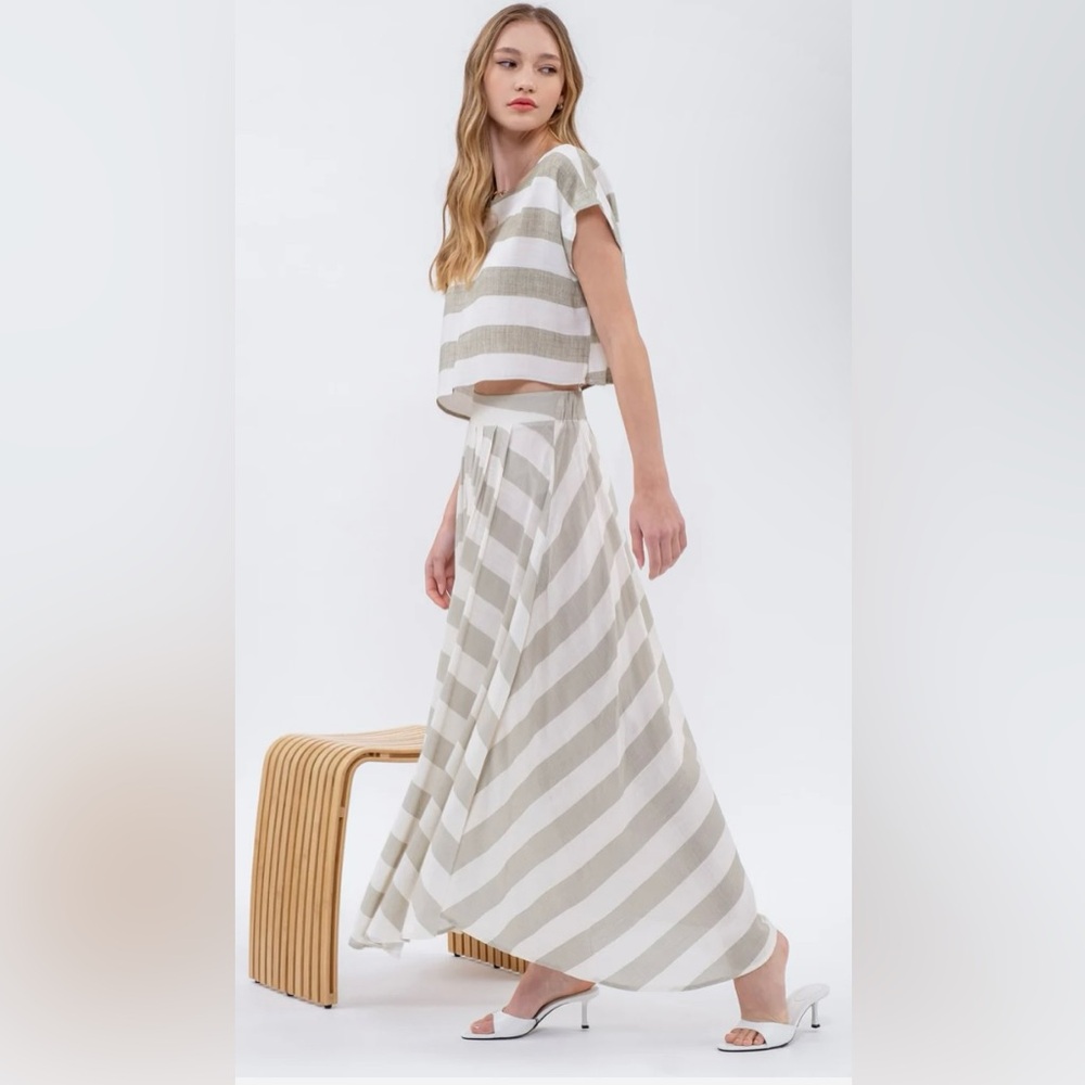 Stitch & Feather striped skirt set